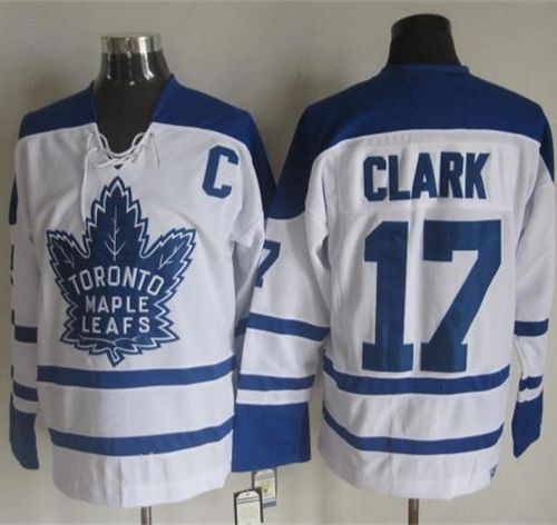 Maple Leafs #17 Wendel Clark White CCM Throwback Winter Classic Stitched NHL Jersey - Click Image to Close